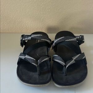 Merrell Womens Black and Gray Sandals